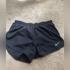 BLACK NIKE RUNNING SHORTS DRY FIT
